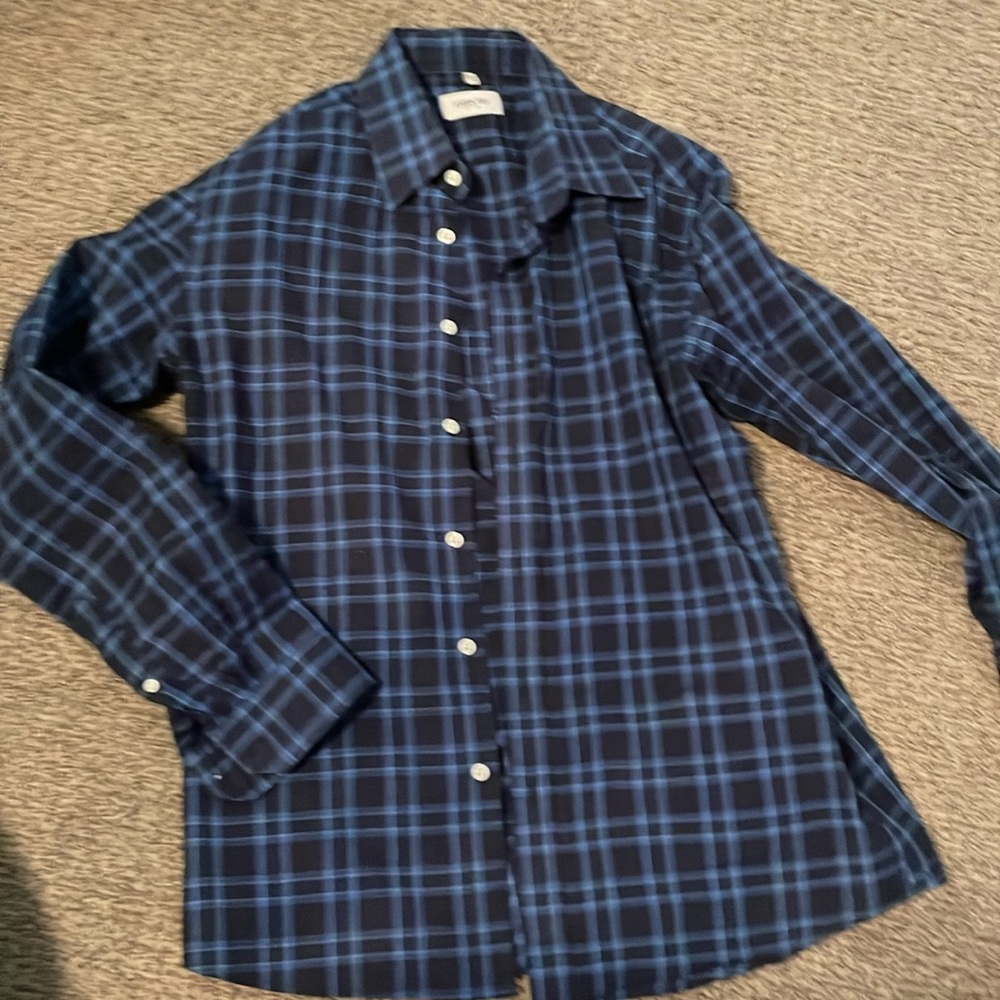 Hayden Yoo button down